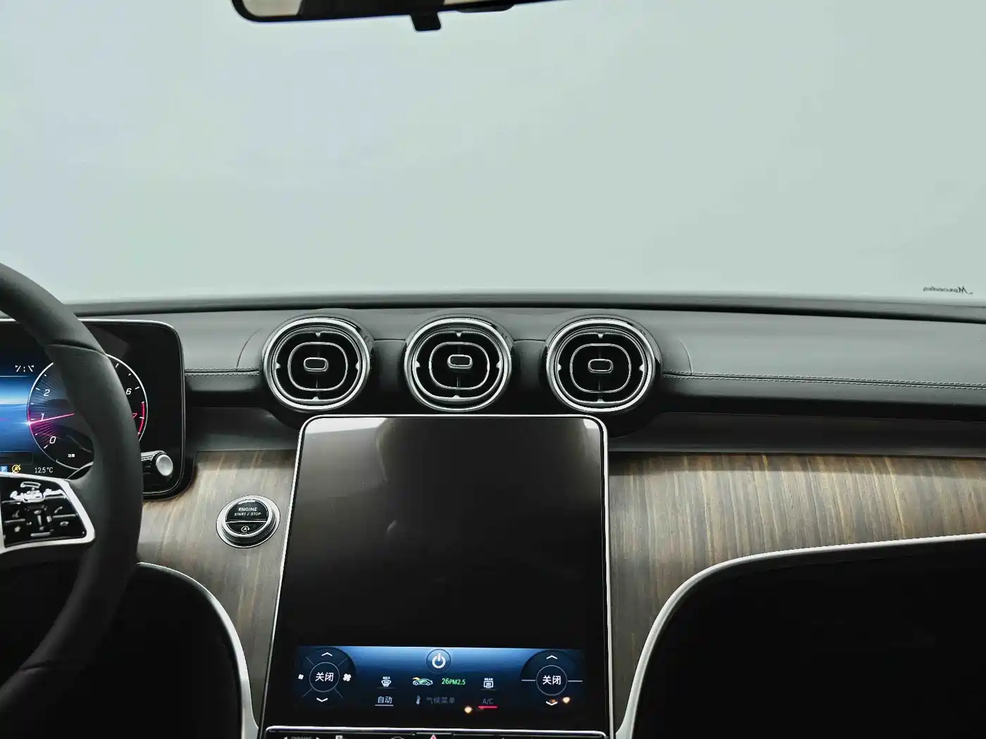 Mercedes-Benz C-Class 2024 C 260 L фото 18