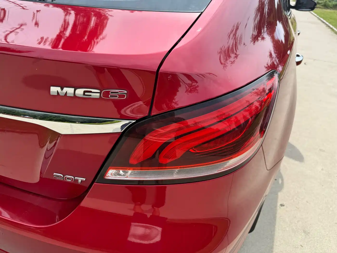 MG MG6 2018 2018 20T Automatic Trophy Premium Internet Edition China VI
