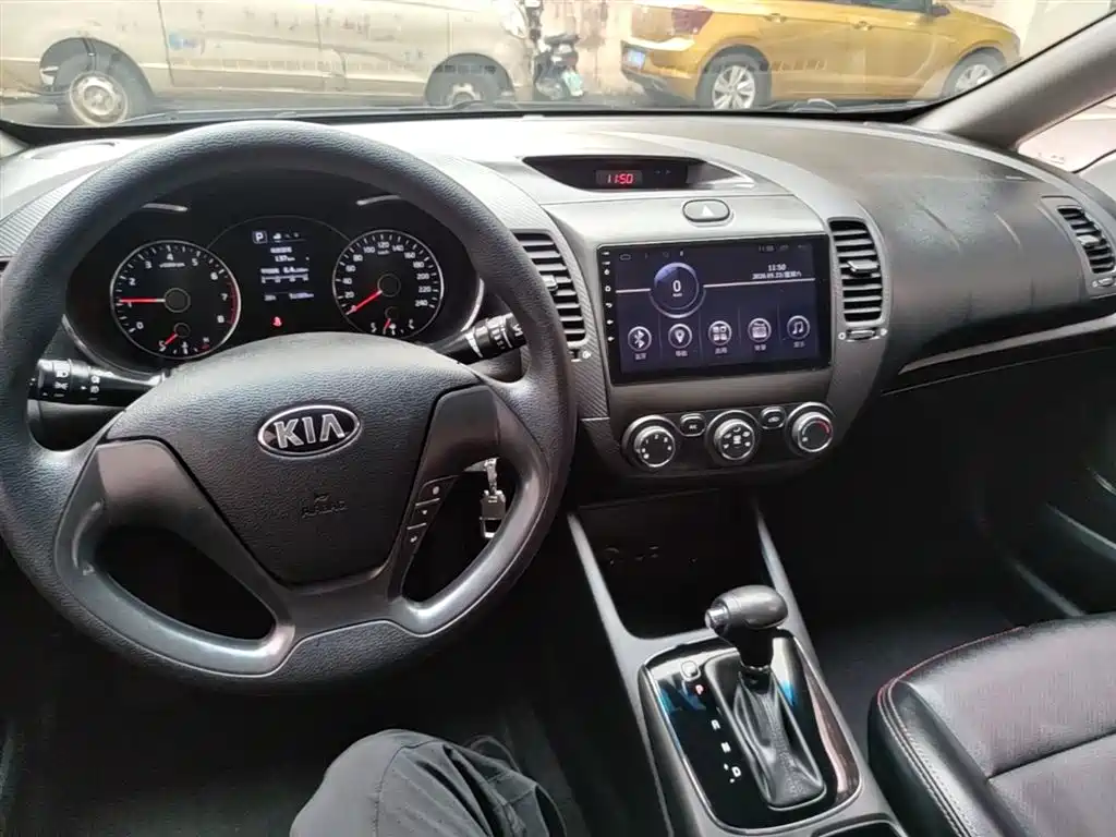 Kia K3 2016 1.6L Automatic GL фото 10