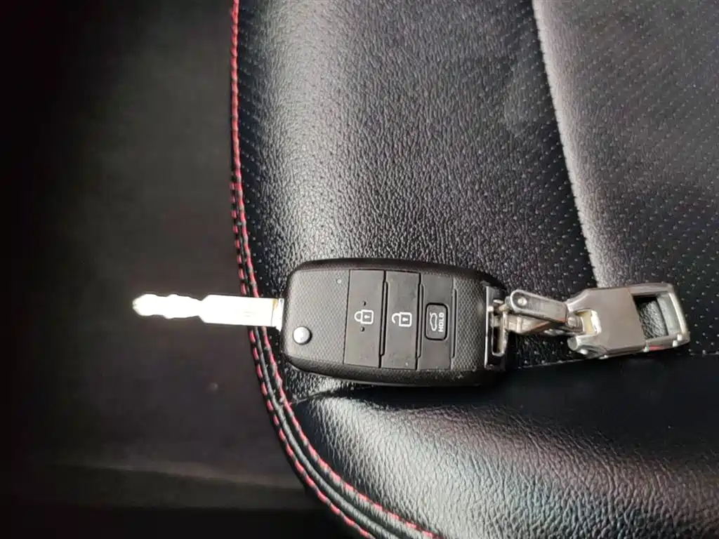 Kia K3 2016 1.6L Automatic GL фото 9
