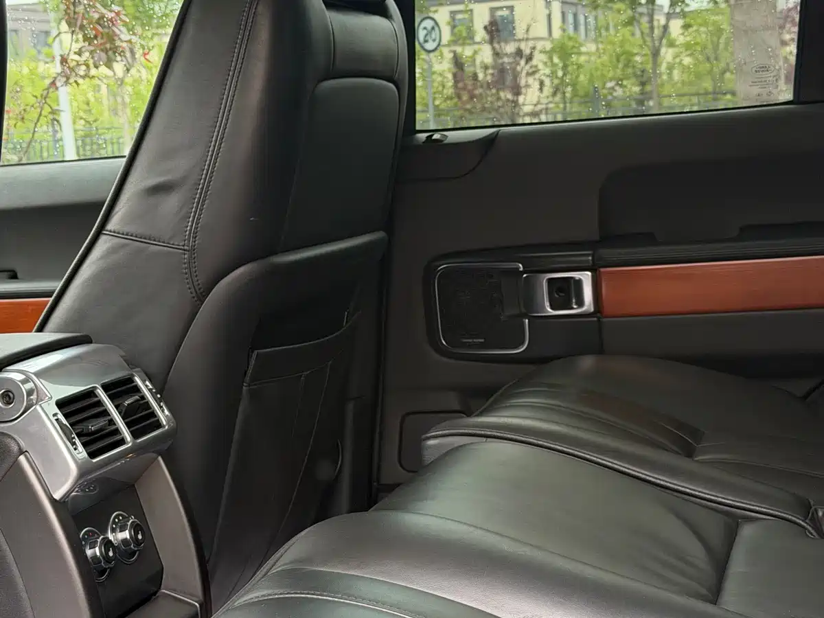 Land Rover Range Rover 2012 4.4 TDV8 фото 5