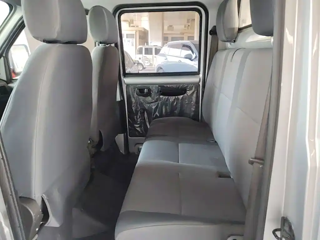 Wuling Motors Wuling Rongguang Mini Truck 2021 2019 1.5L Base Model Double Row L3C