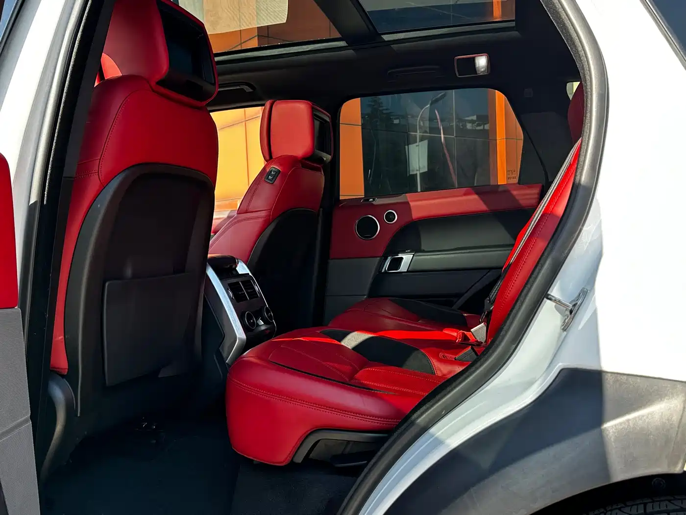 Land Rover Range Rover Sport 2020 3.0 L6 HSE DYNAMIC фото 9