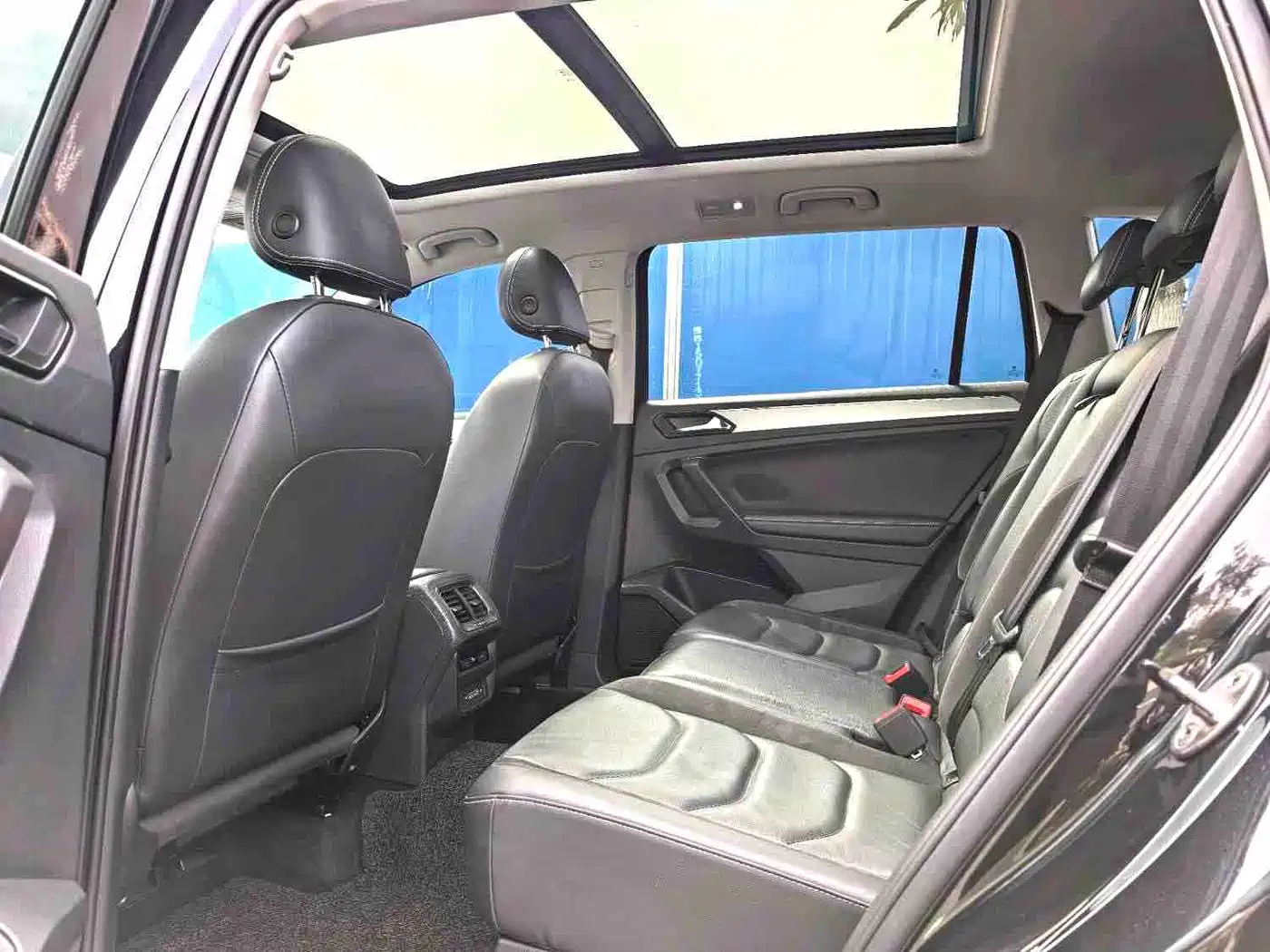 Volkswagen Tiguan L 2019 330TSI Automatic 2WD Panorama Comfort Edition China VI фото 7