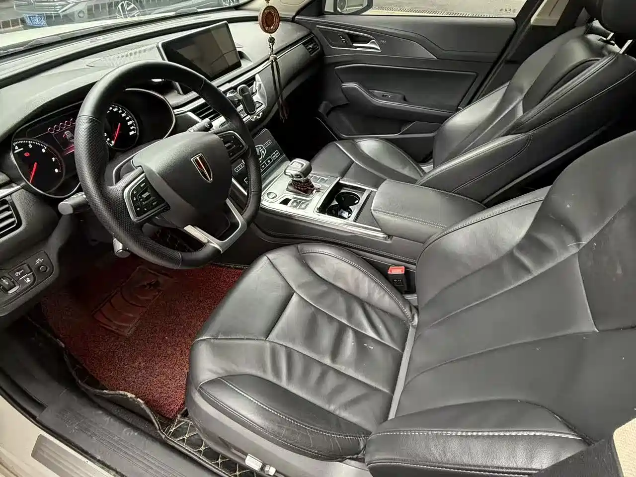 Hongqi H5 2020 1.8T Automatic Smart Connection Qi Rhythm Edition фото 8