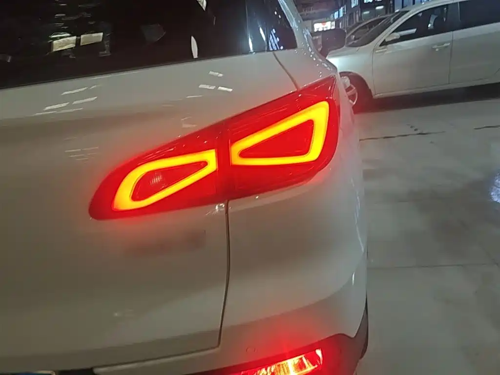 GAC Trumpchi Trumpchi GS3 2017 150N Automatic Elite фото 8