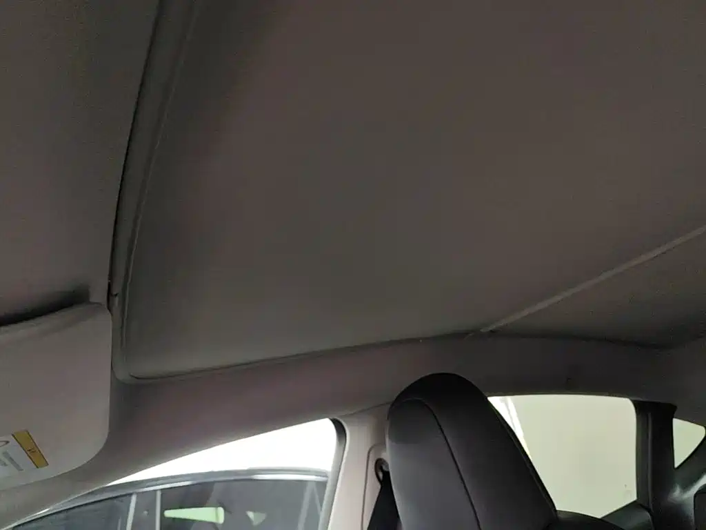 Фото 18 - Tesla Model Y