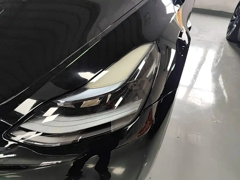 Фото 24 - Tesla Model Y