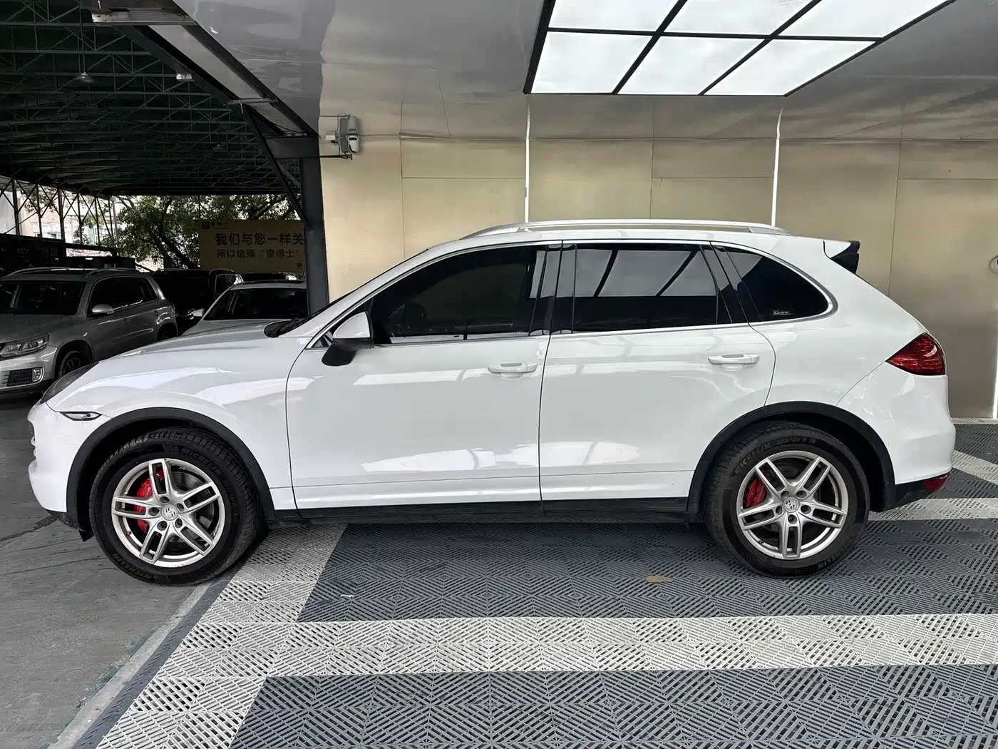 Porsche Cayenne 2011 Cayenne 3.0T фото 4