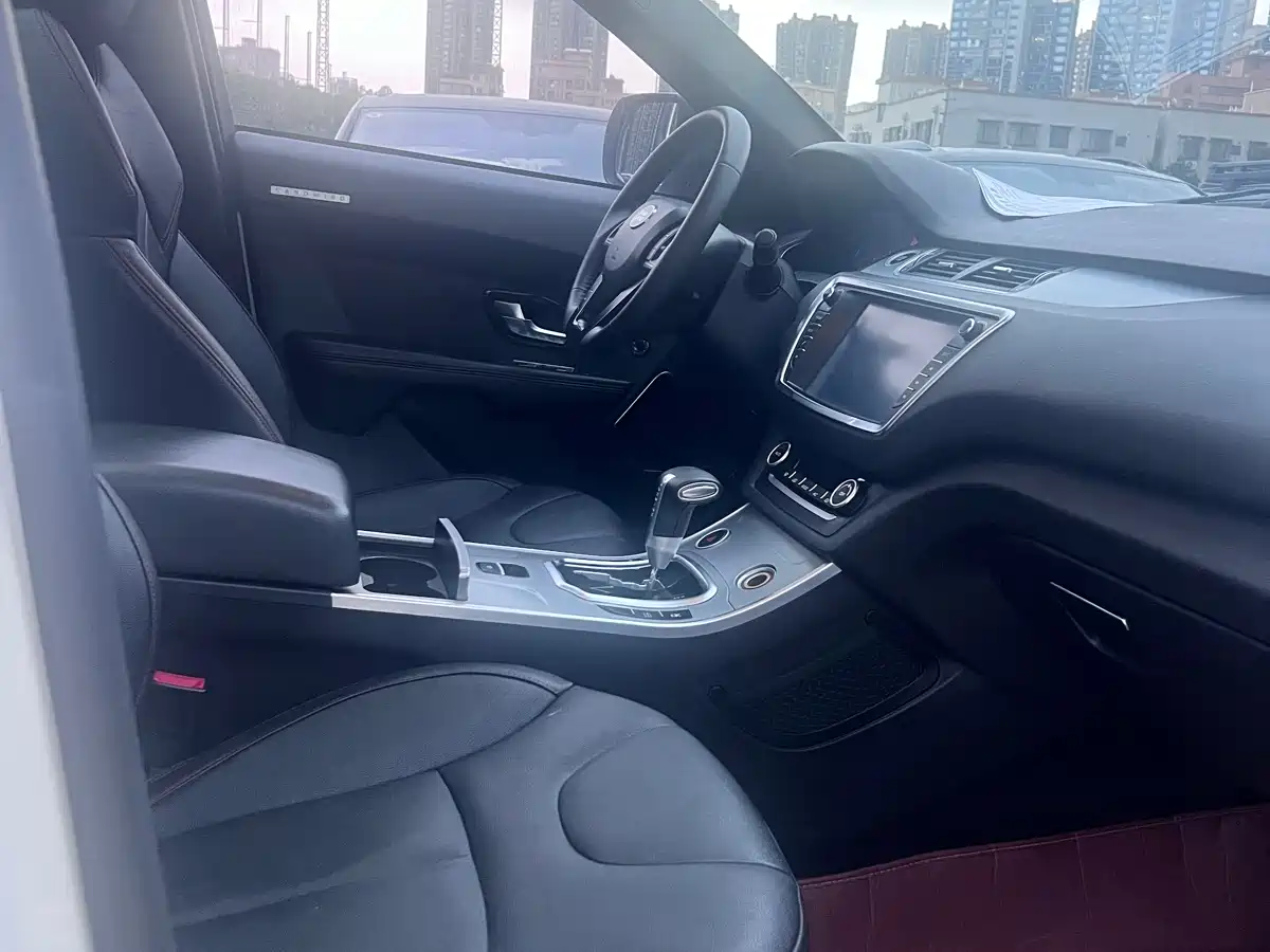 Landwind X7 2016 2015 2.0T Panorama Premium Edition