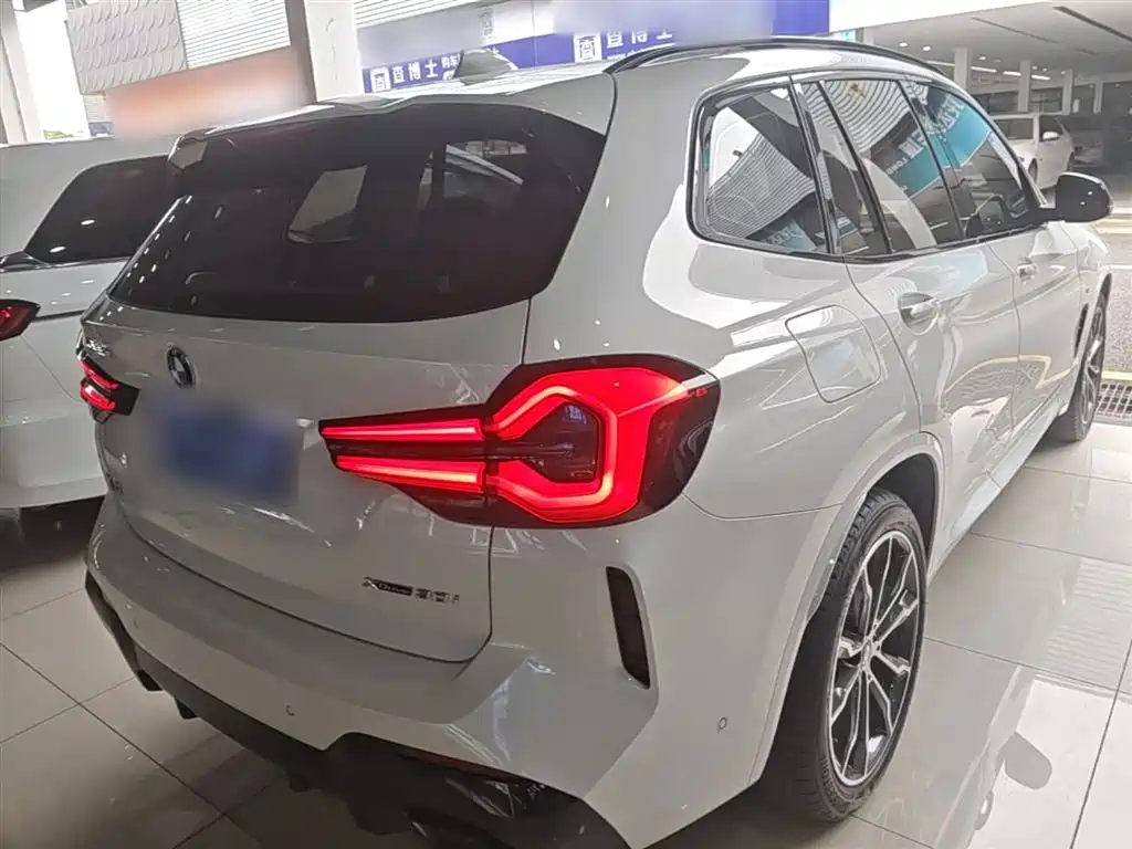 BMW X3 2023 Facelift xDrive30i Leading M Night Package фото 7