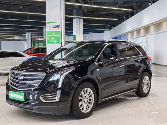 Cadillac XT5 2018 28E AWD Technology Model — фото 1