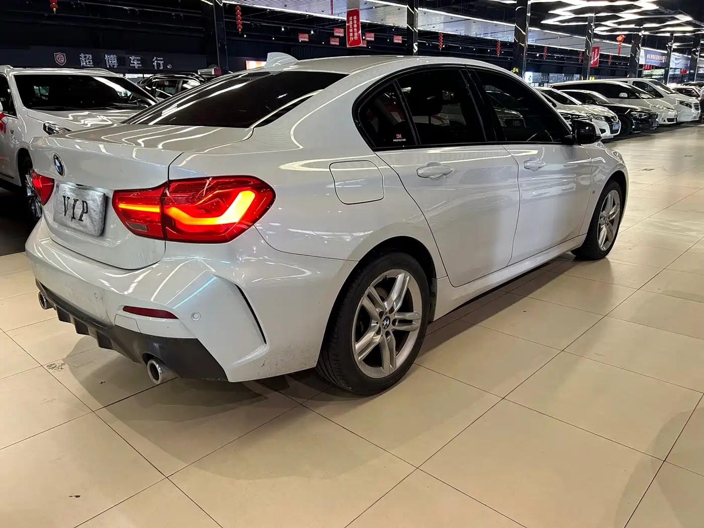 BMW 1 Series 2020 Model 120i M Sport Package фото 12
