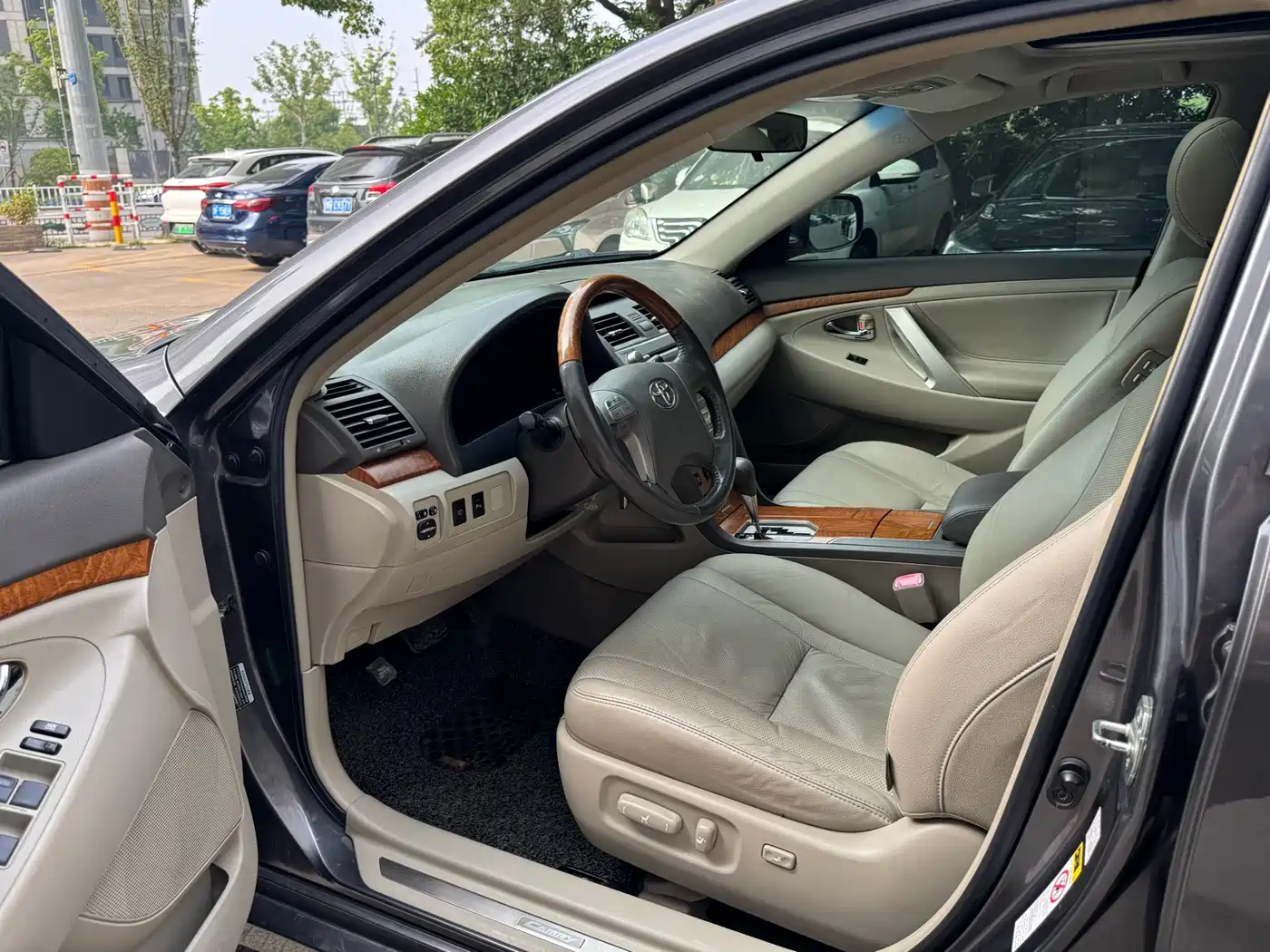 Toyota Camry 2009 Model 200G Luxury Edition фото 7