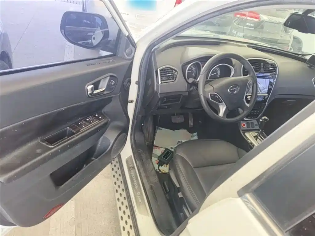 GAC Trumpchi Trumpchi GS5 Super 2015 2.0L Automatic 2WD Comfort Edition фото 16