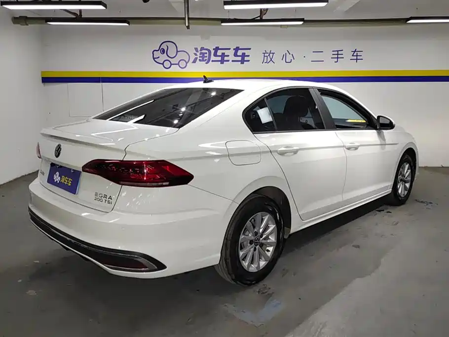 Volkswagen Bora 2023 200TSI DSG Comfort Edition фото 3