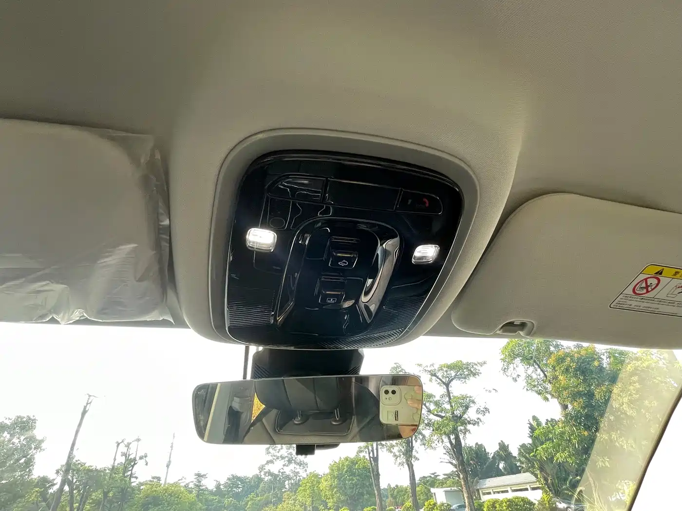 Chery Fengyun Fengyun T9 2025 2025 120 Long Range Premium 5-seater LFP