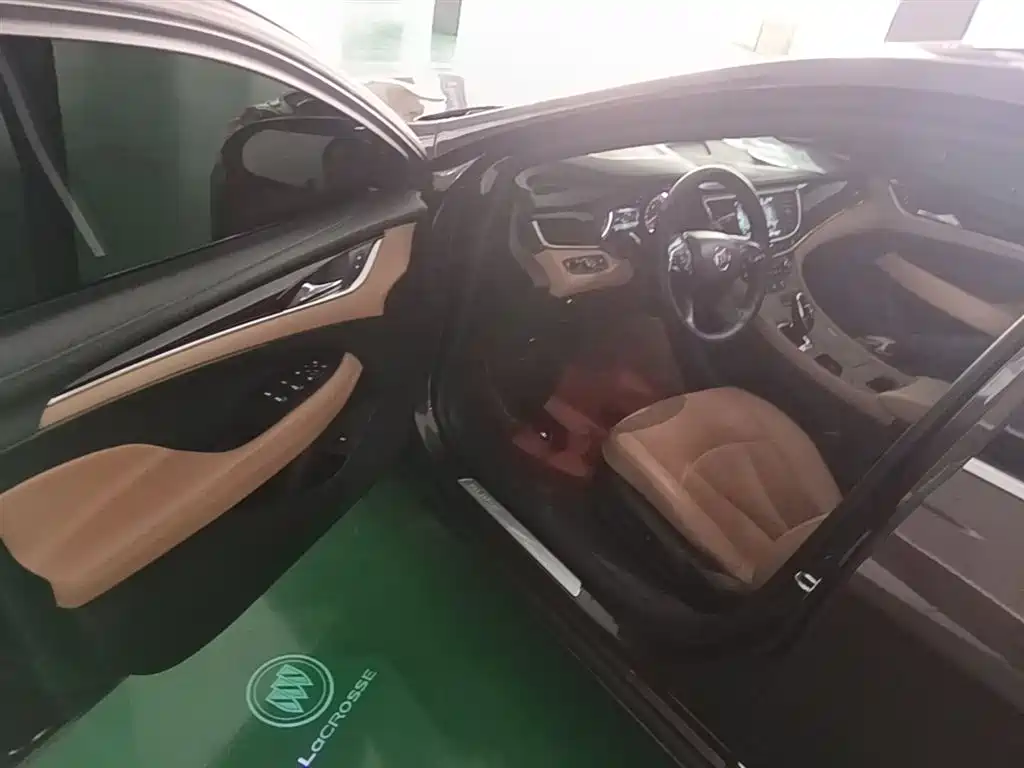 Buick LaCrosse 2016 20T Elite Type фото 16