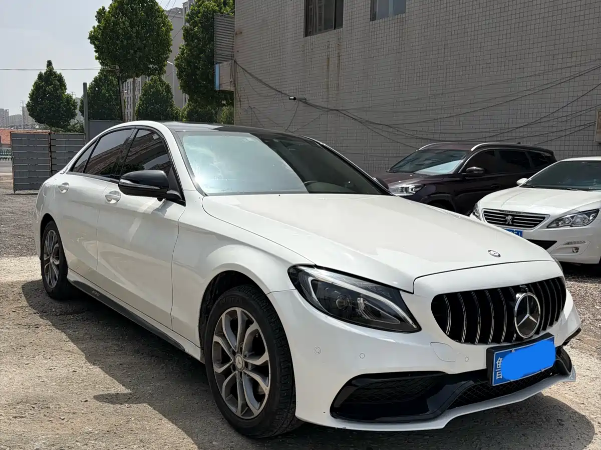 Mercedes-Benz C-Class 2017 Facelift C 180 L Fashion Sport Edition фото 3