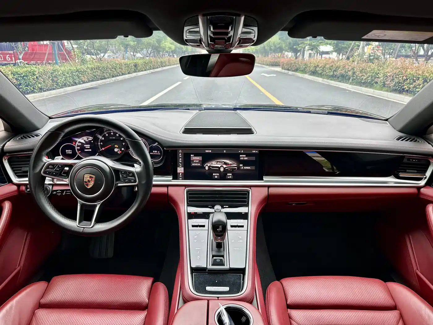 Porsche Panamera 2017 Panamera 3.0T фото 11