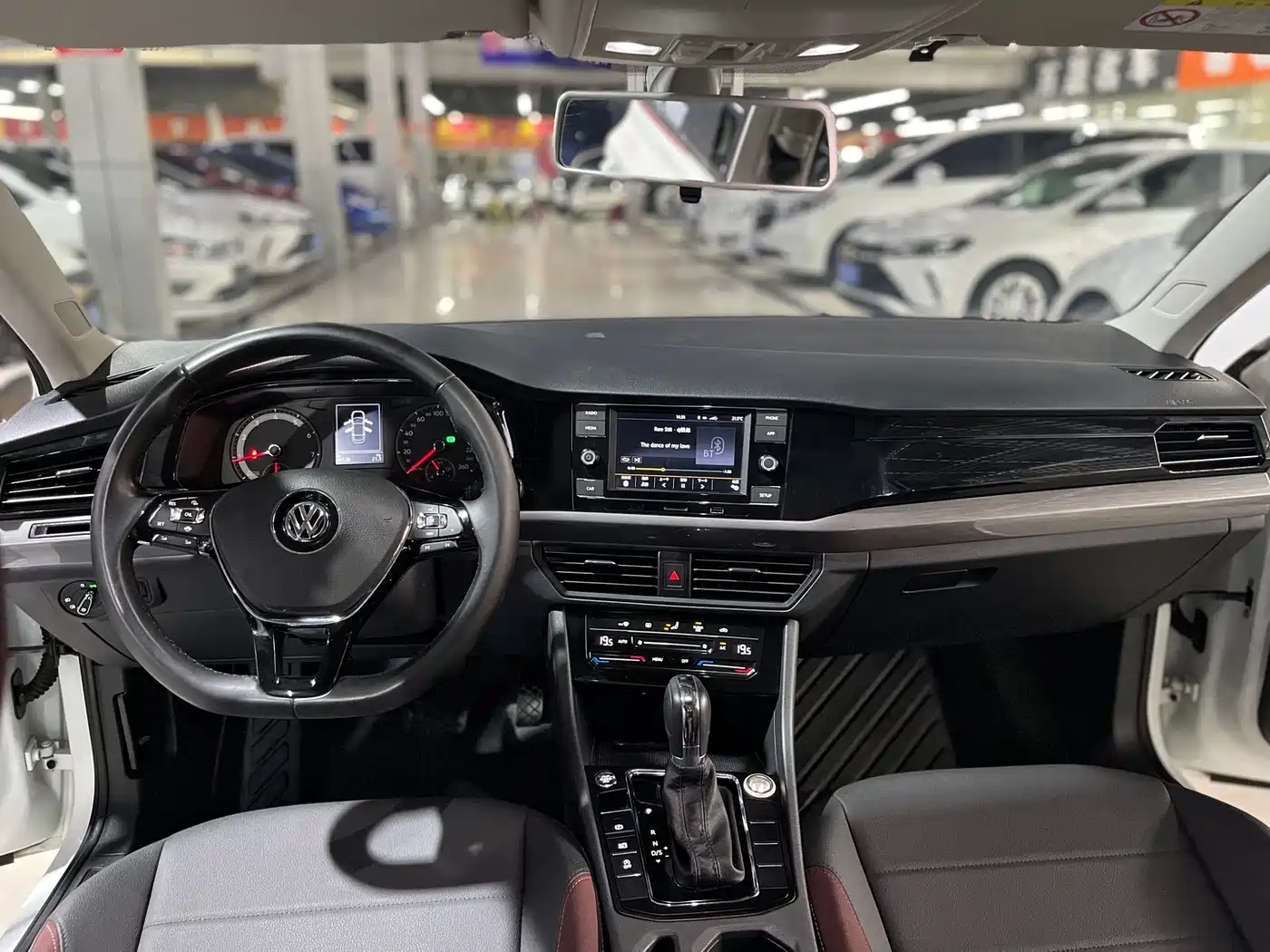 Volkswagen Bora 2020 1.5L Automatic Elite фото 8