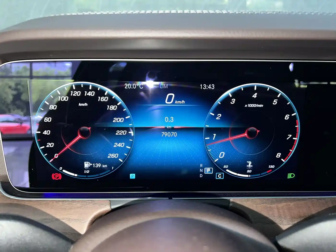 Mercedes-Benz E-Class 2022 E 300 L Fashion фото 20