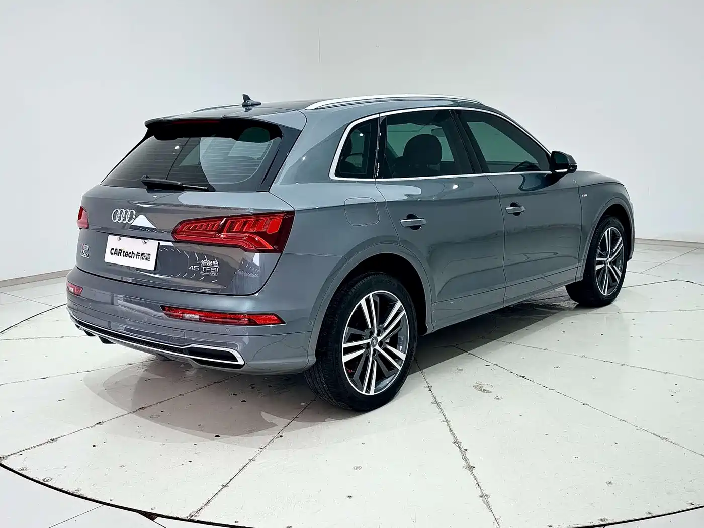 Audi Q5L 2020 45 TFSI Premium Elegance фото 8