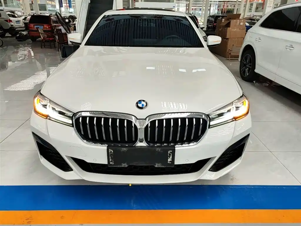 BMW 5 Series 2022 Facelift 525Li M Sport Package фото 3