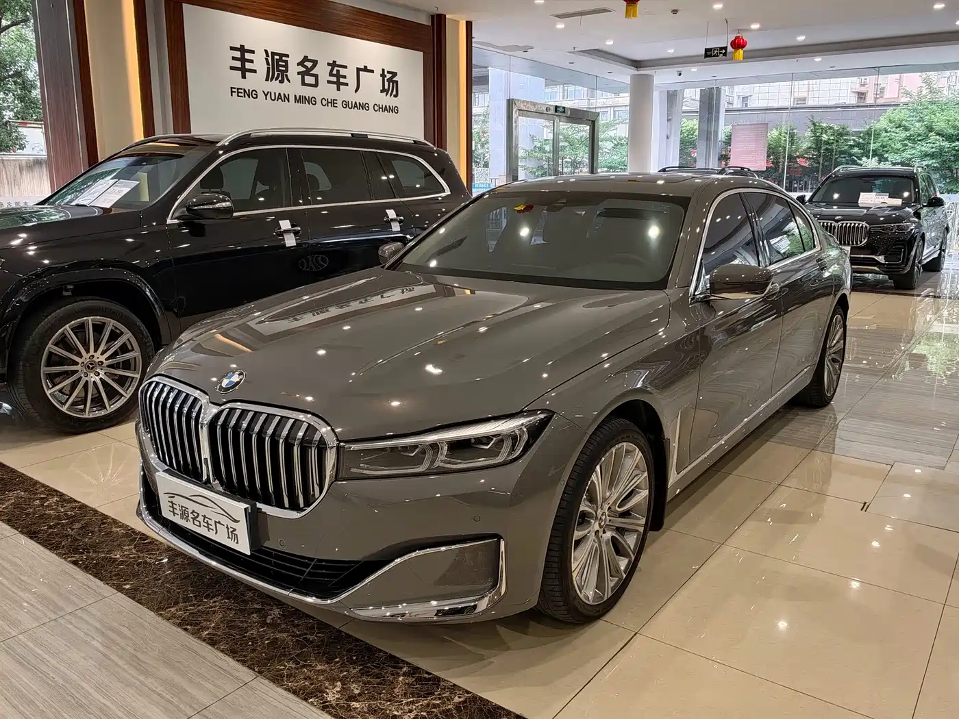 BMW 7 Series 2019 740Li Leading Luxury Package