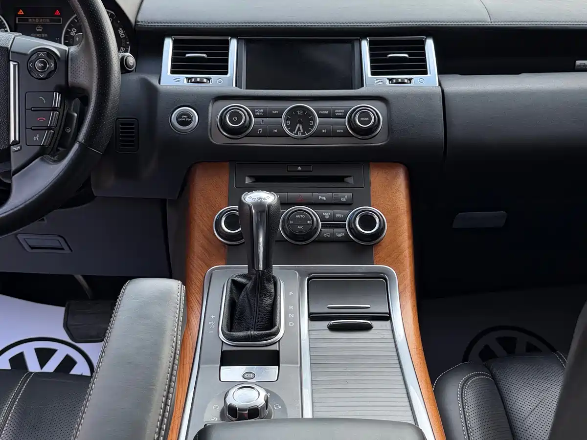 Land Rover Range Rover Sport 2011 5.0 SC V8 HSE фото 11