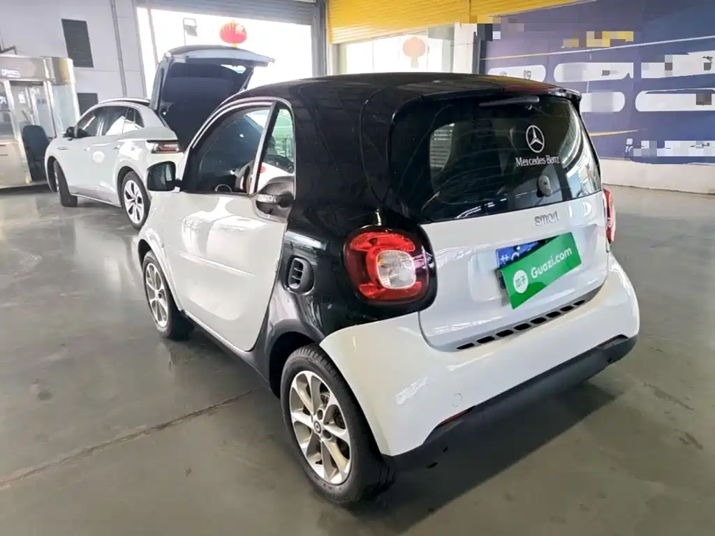 Photo 5 - smart fortwo