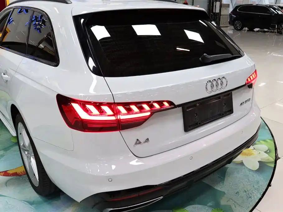 Audi A4 (Import) 2022 Avant 40 TFSI Fashion Dynamic фото 25