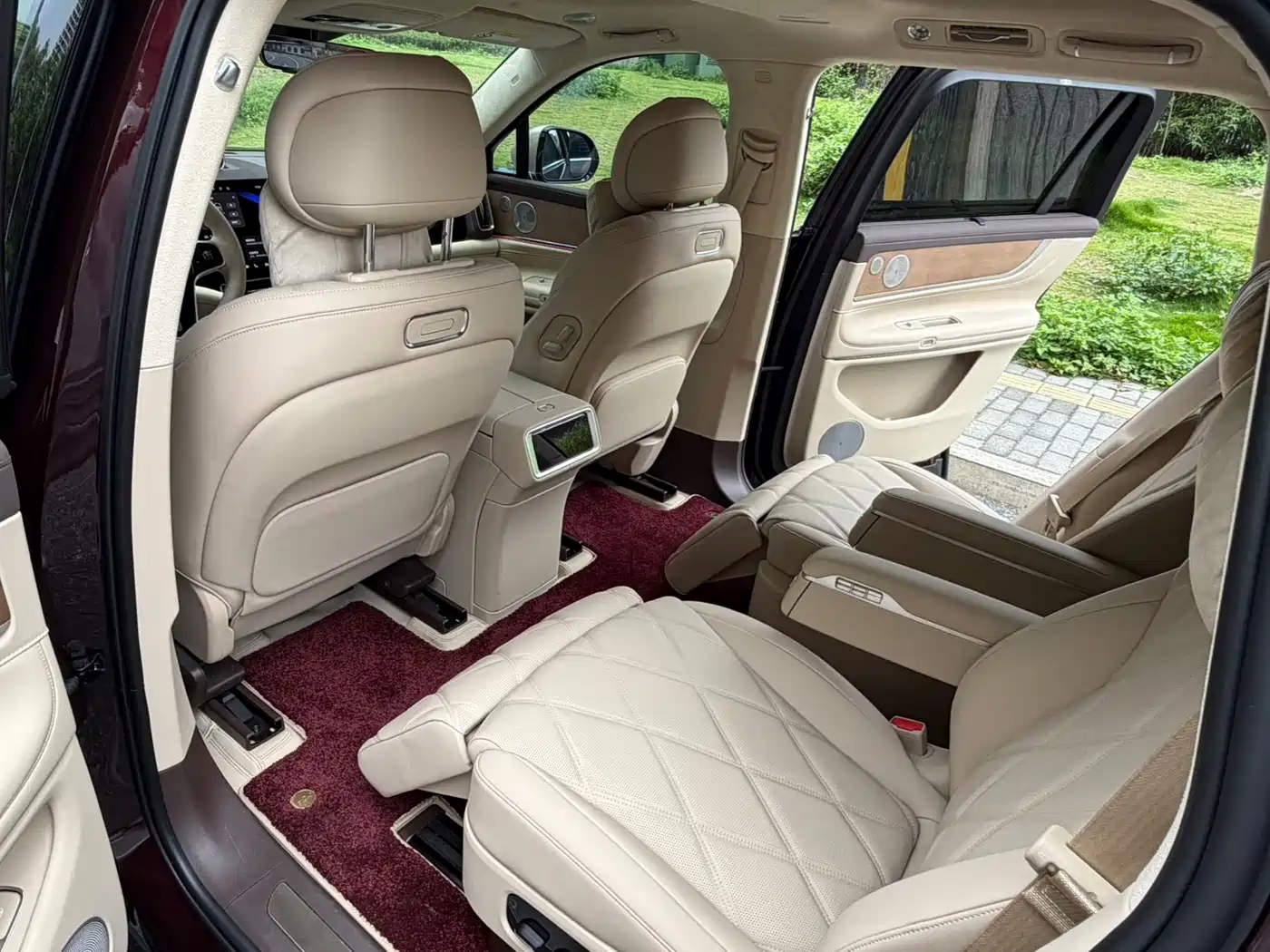 AITO Wenjie AITO M9 2025 Pure Electric Ultra 100kWh 6-Seater фото 9