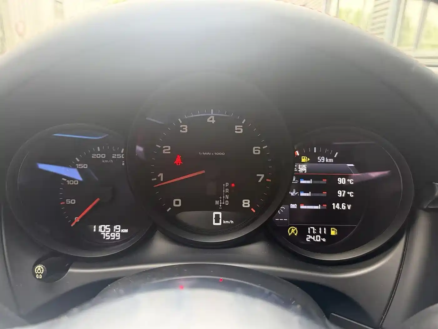 Porsche Macan 2018 Macan 2.0T фото 12