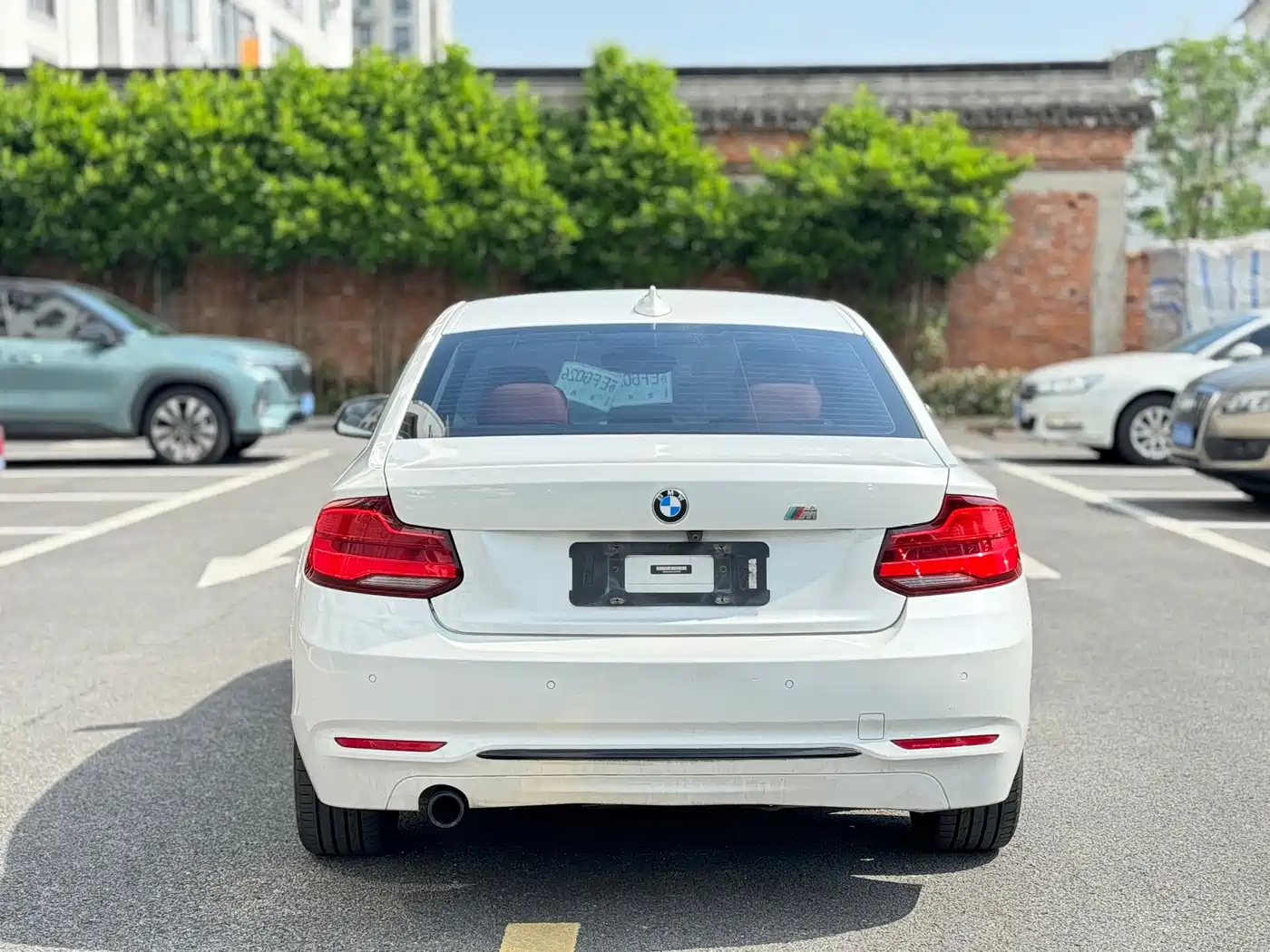BMW 2 Series (Import) 2018 220i Sport Design Package фото 5