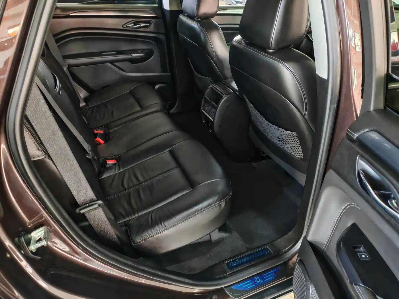 Cadillac SRX 2015 3.0L Comfort фото 19