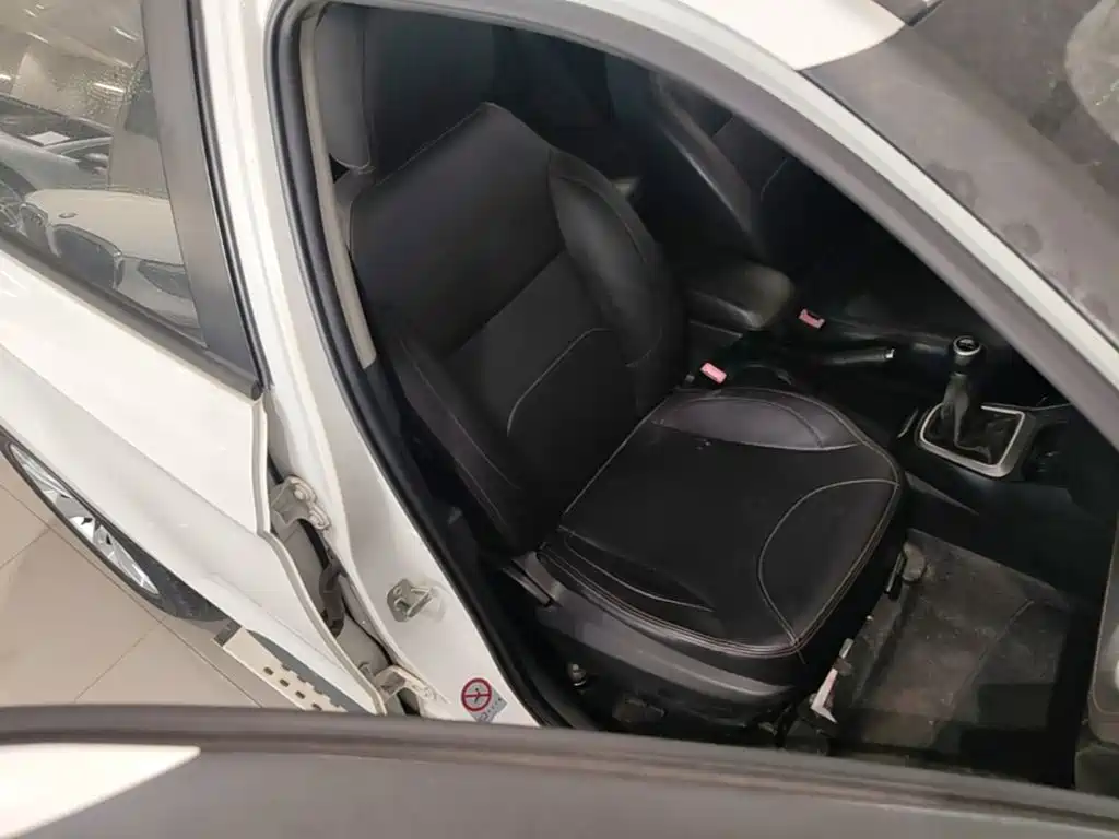 Zhonghua V3 2017 2016 1.5L Manual Comfort