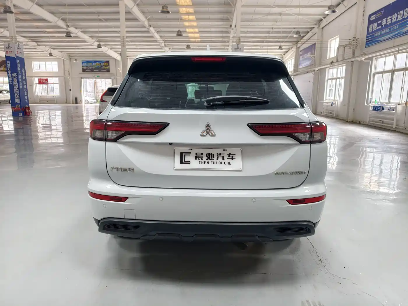 Mitsubishi Outlander 2023 2023 1.5T CVT FWD Premium Edition 5-seater