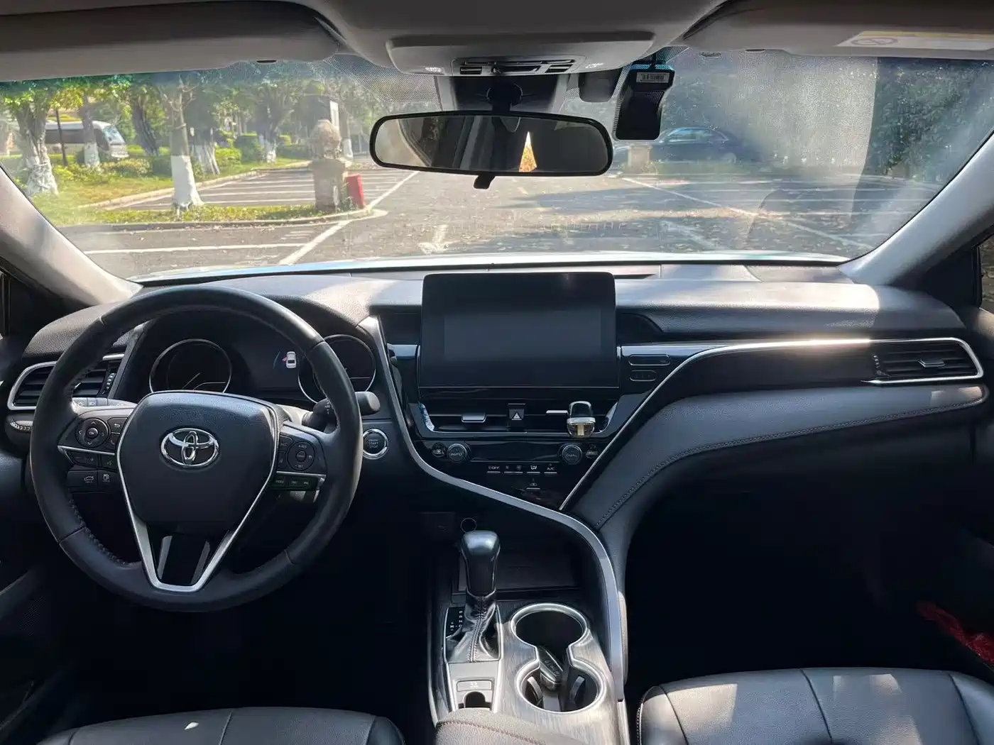 Toyota Camry 2021 2.0G Luxury Edition фото 5
