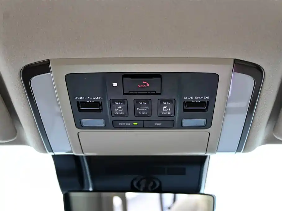 Toyota Vellfire 2024 Crown Hybrid 2.5L Executive Premium Edition фото 27