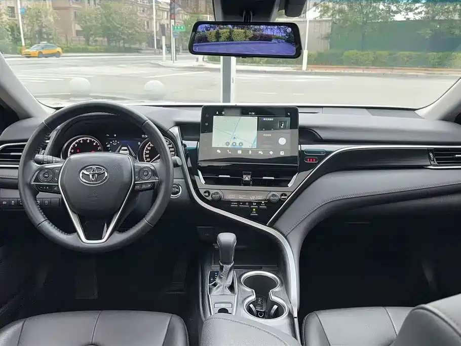 Toyota Camry 2021 2.0G Luxury Edition фото 6