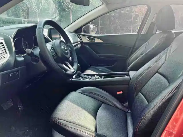 Mazda Mazda3 Axela 2017 Sedan 1.5L Automatic Luxury China V — фото 4