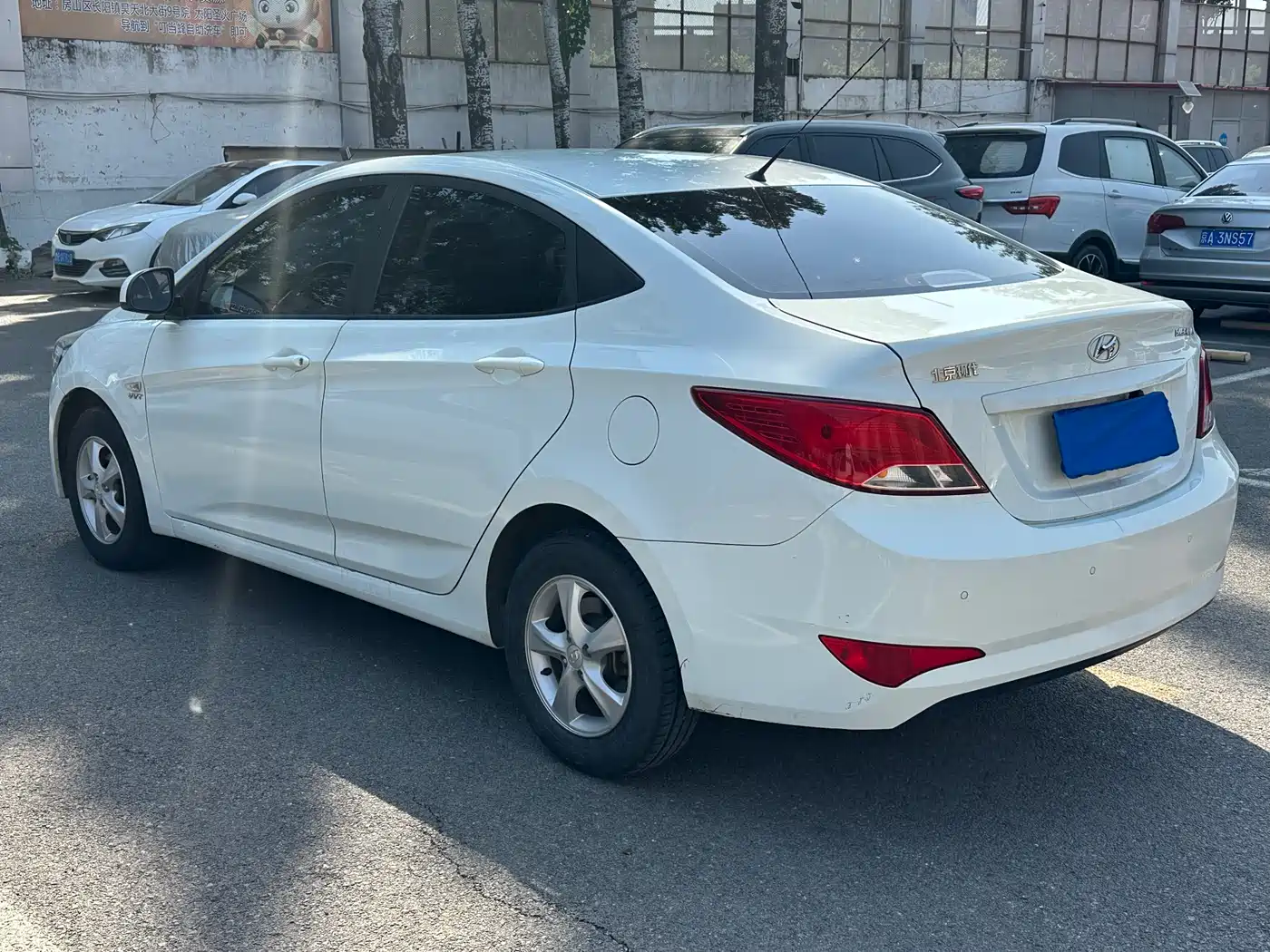 Hyundai Verna 2016 1.4L Manual Smart GLS фото 4