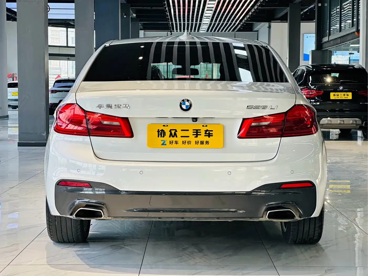 BMW 5 Series 2019 525Li M Sport Package фото 4