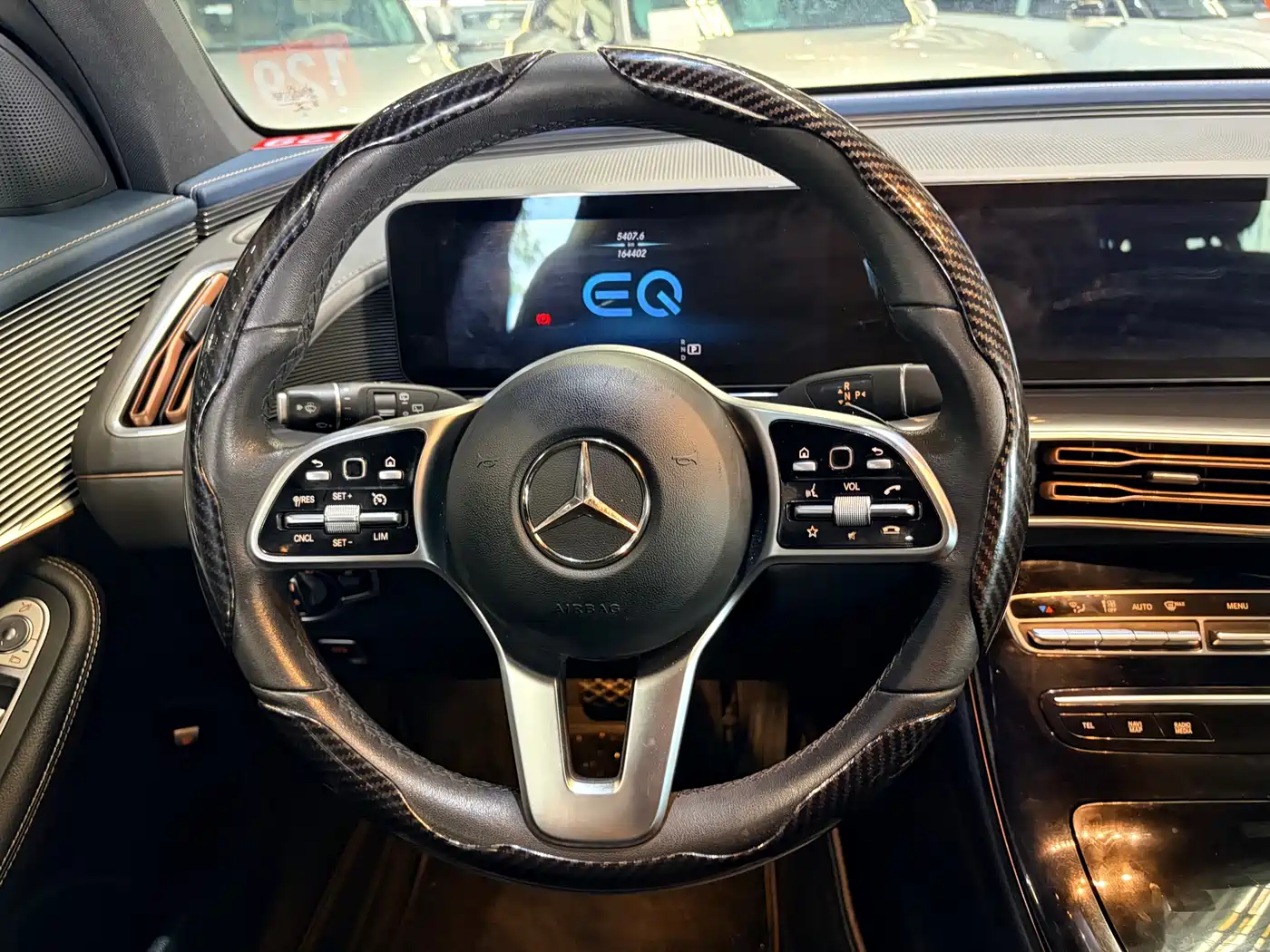 Mercedes-Benz EQC 2021 EQC 350 4MATIC фото 11