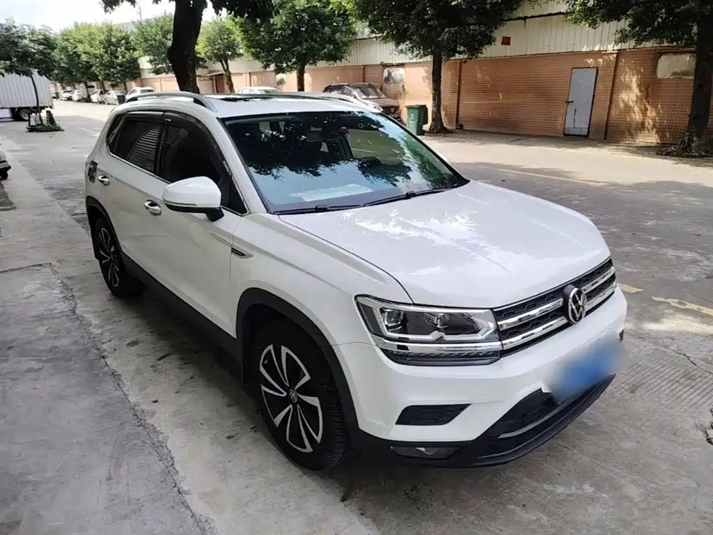 Volkswagen Tharu 2021 Model 280TSI 2WD Luxury Edition фото 4