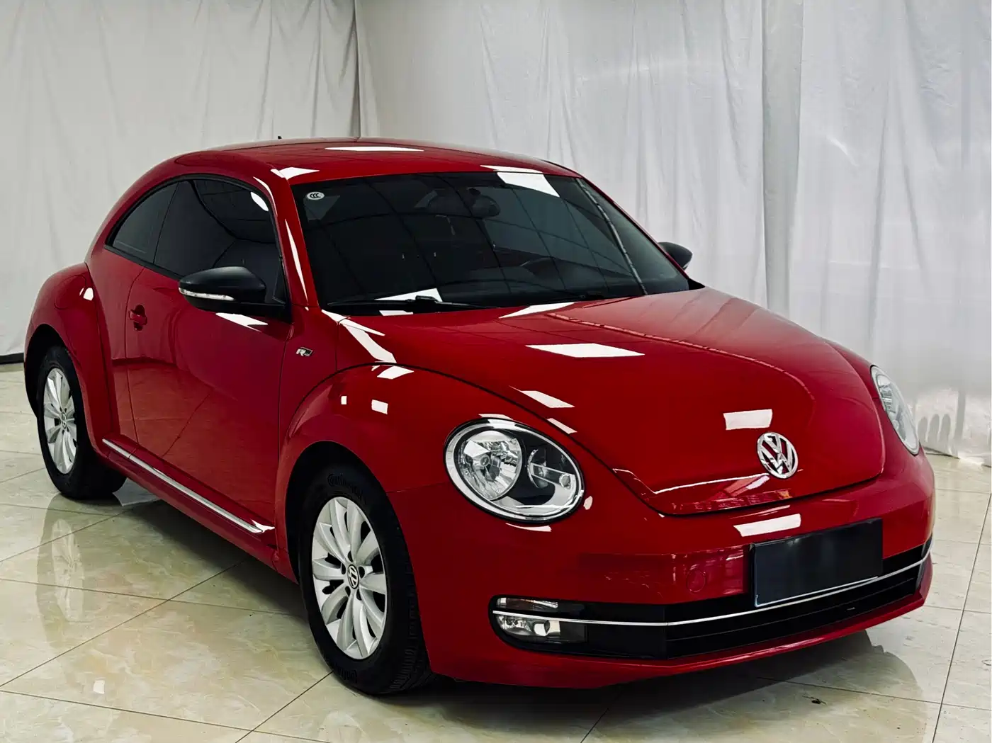 Volkswagen Beetle 2014 1.4TSI Fashion Edition фото 3