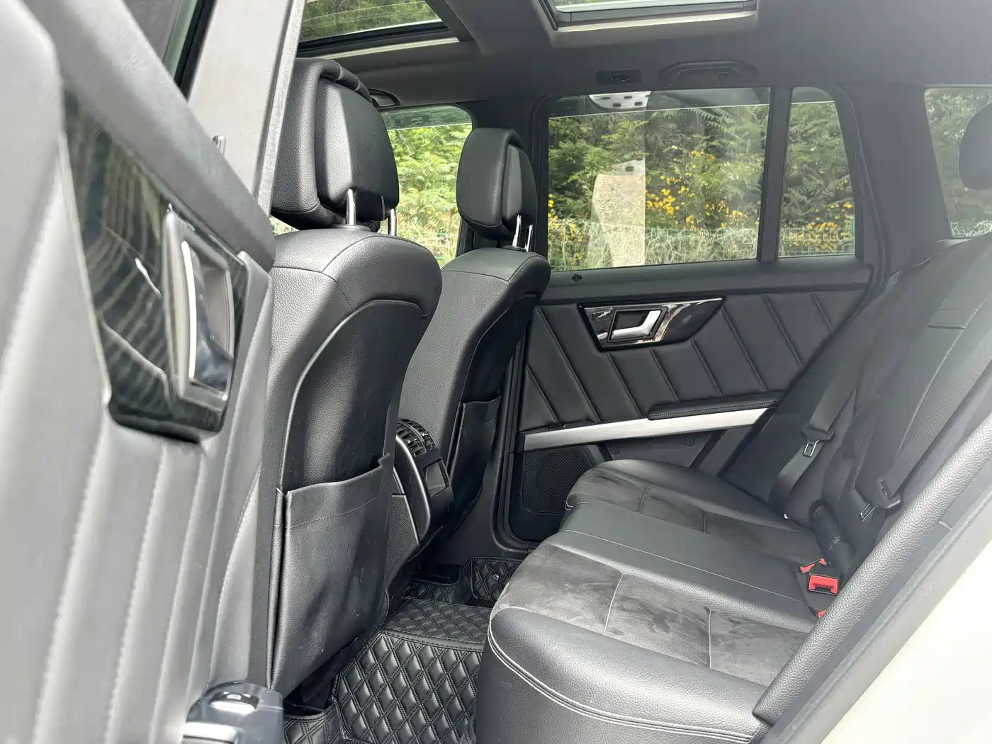 Mercedes-Benz GLK-Class 2015 GLK 300 4MATIC Luxury Ultimate Edition фото 11