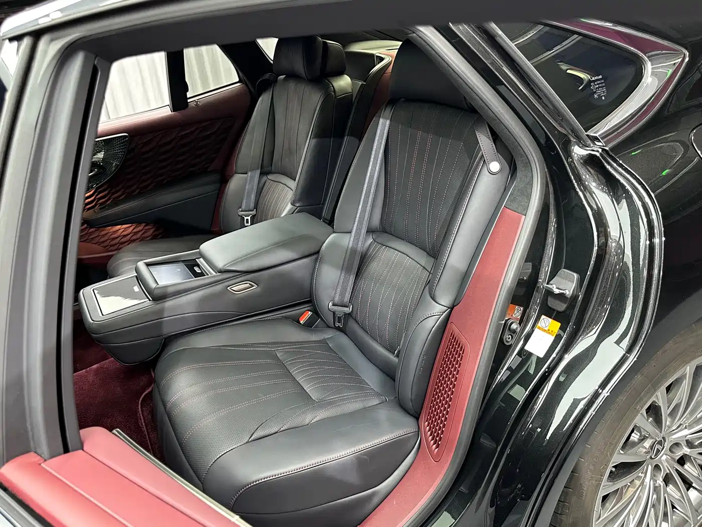 Lexus LS 2024 2024 Model 500h Executive Edition