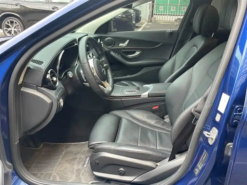 Mercedes-Benz C-Class 2021 C 260 L Sport Edition фото 3